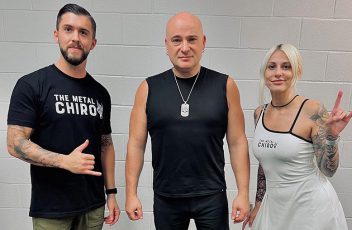 Now embracing a career she’d envisioned as a Keiser University College of Chiropractic Medicine (KUCCM) student, Dr. Elle Biegel is enjoying the fast-paced role of administering chiropractic care to musicians and crews on tour.